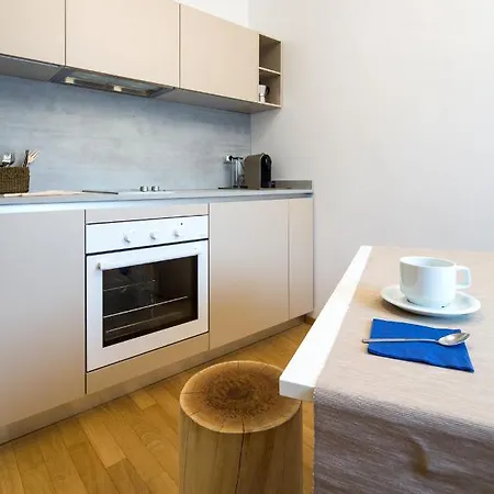 梅卡托维奇奥豪华套房酒店 乌迪内