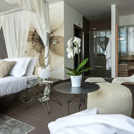 梅卡托维奇奥豪华套房酒店 招待所 乌迪内