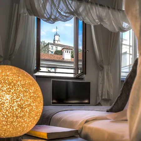 게스트하우스 Mercatovecchio Luxury 4*