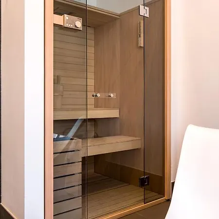 招待所 梅卡托维奇奥豪华套房酒店 4*