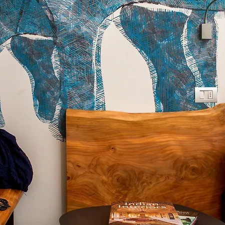 梅卡托维奇奥豪华套房酒店 招待所 4*